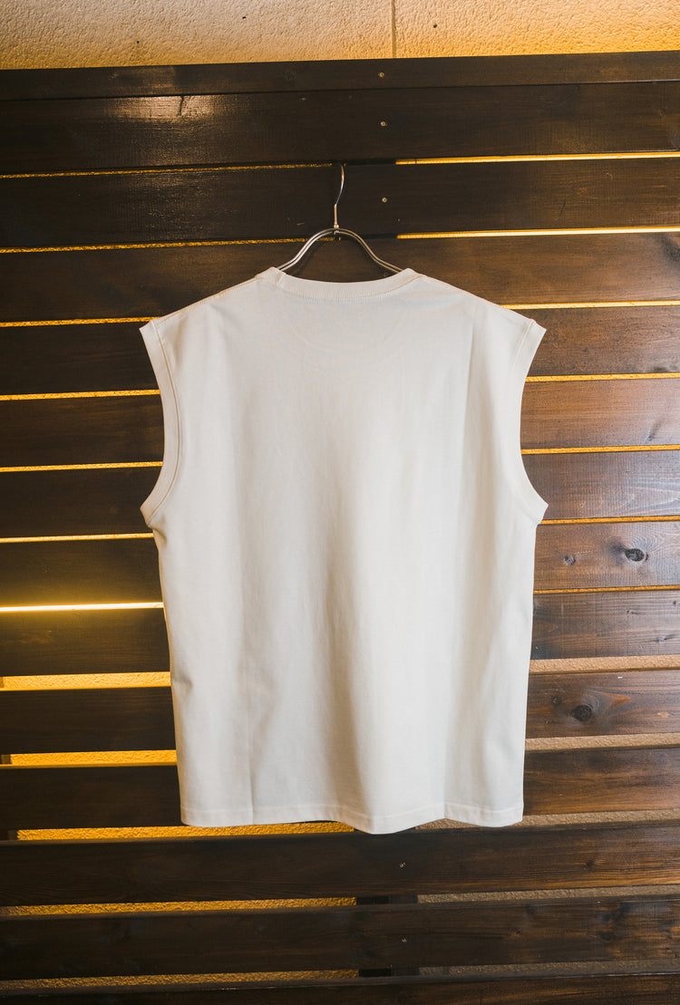 item logo no-sleeve (white)